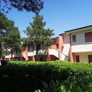 https://villaggio-azzurro-bibione-30020-8.hotelinveneto.com