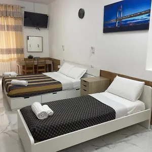 Otel Palace, Roma